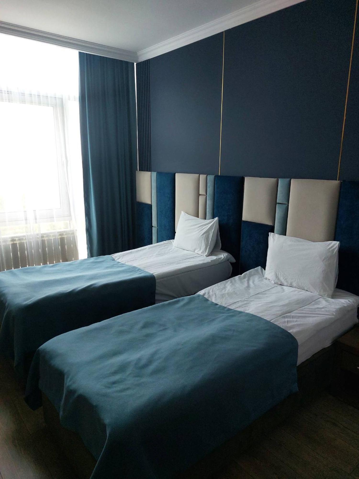 Business Hotel Almaty Exterior photo